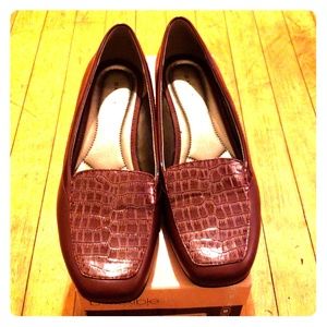 Women loafers